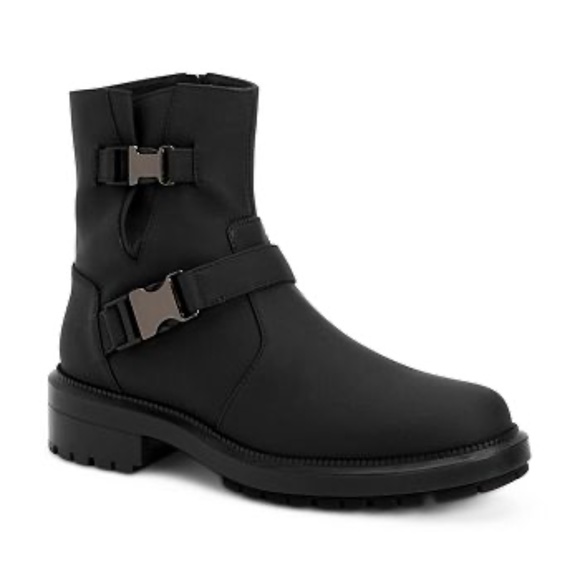 Aquatalie 'Lillie' Matte Leather Boot in Black (8.5)